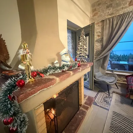 Anemoessa Stone House 코쿨라