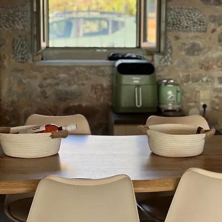 Σπίτι διακοπών Anemoessa Stone House Κοκκάλα