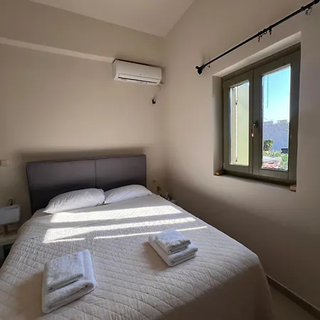 Anemoessa Stone House Tatil Evi *