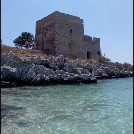 Anemoessa Stone House *