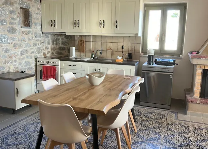 Anemoessa Stone House